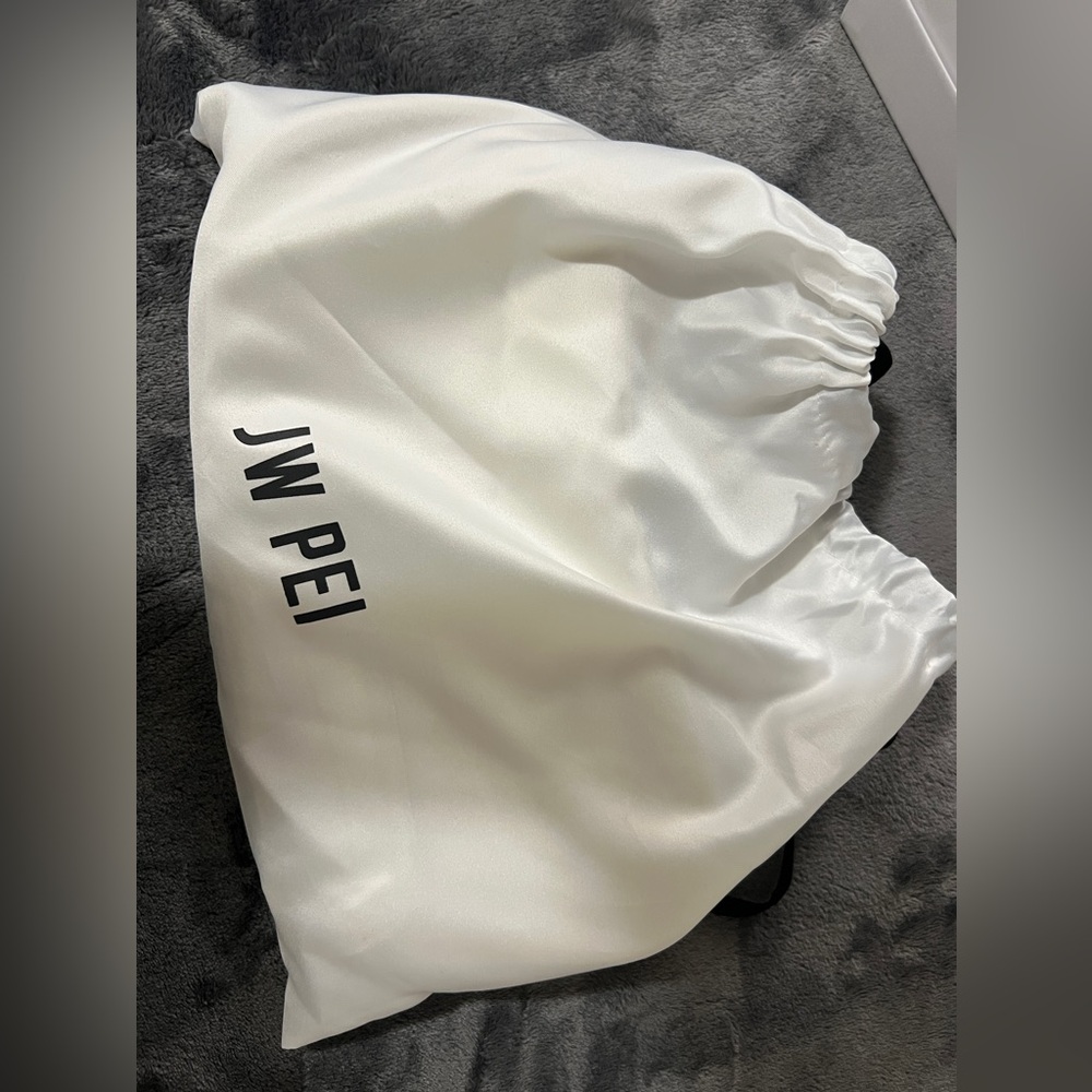 JW PEI new bag ( shoulder bag)